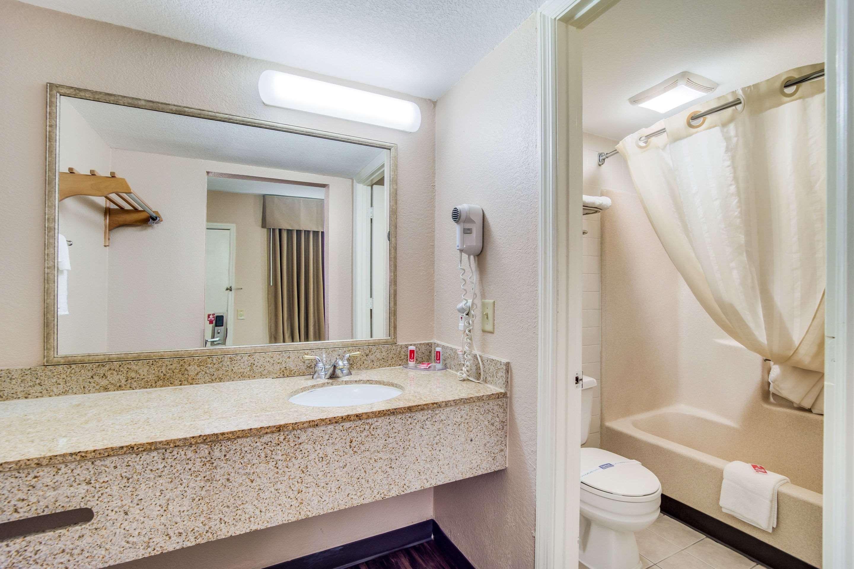 Hotel Walterboro Southwest מראה חיצוני תמונה