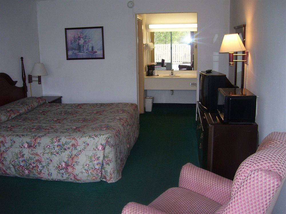 Hotel Walterboro Southwest מראה חיצוני תמונה